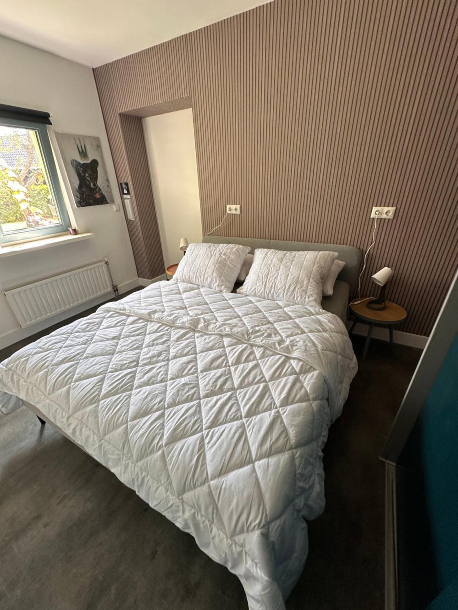 B&B Het Kleine Huisje Emmen Extérieur photo