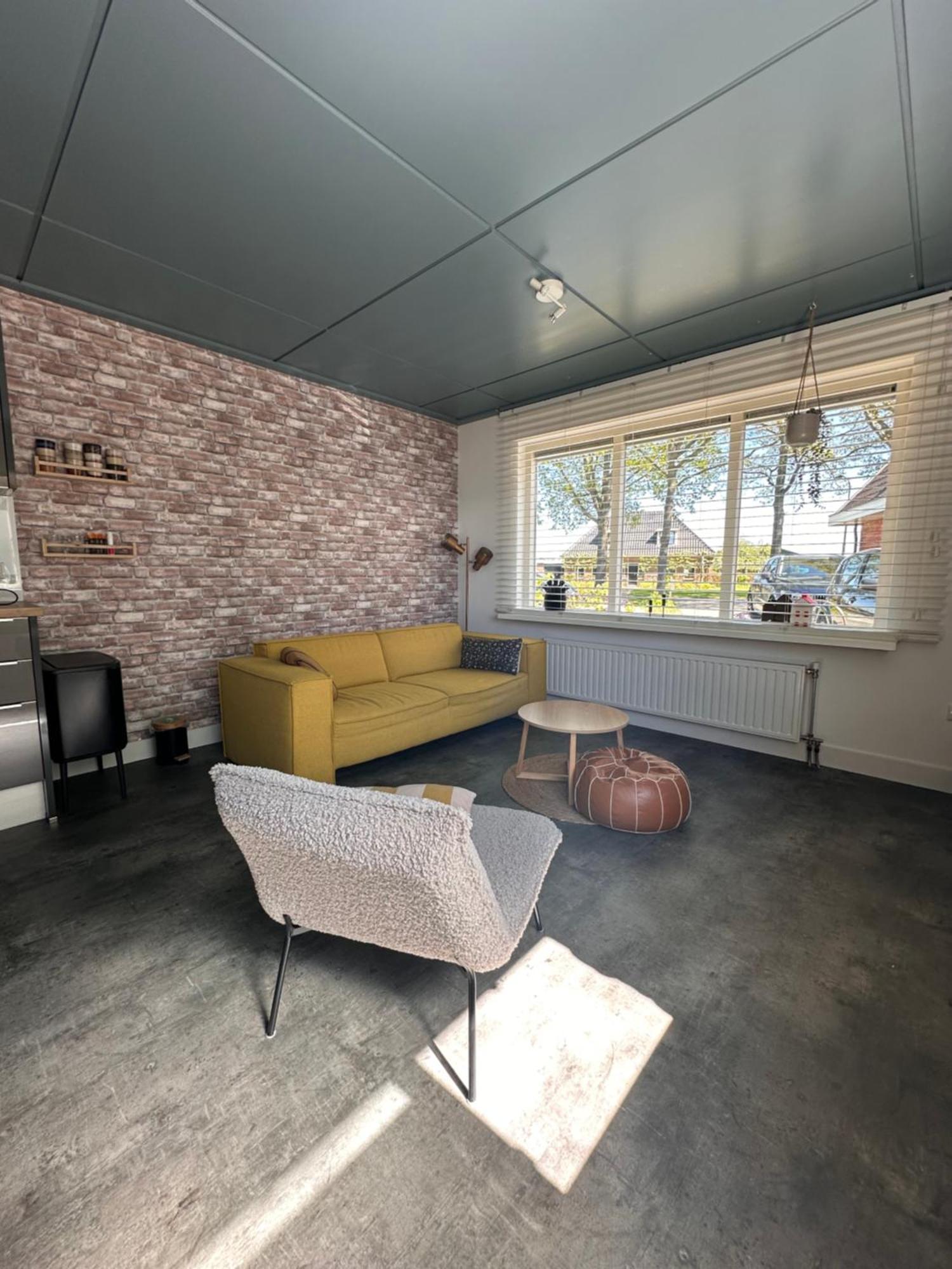B&B Het Kleine Huisje Emmen Extérieur photo
